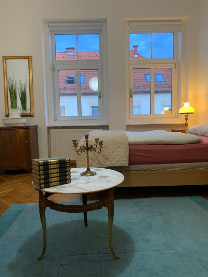The Marchburg Apartment Maribor Eksteriør bilde